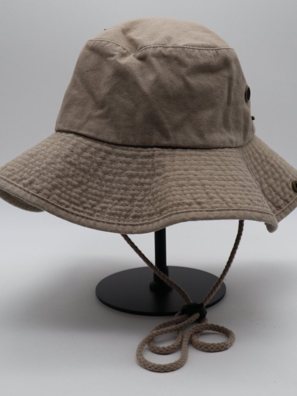 Newhattan Men's Bucket Fisherman Hat Safari Boonie 100% Cotton w/ Chin Cord S/M
